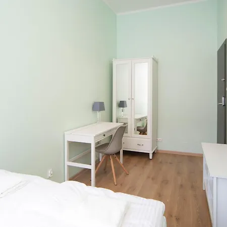 Totu Wajdeloty 5 Hostel *