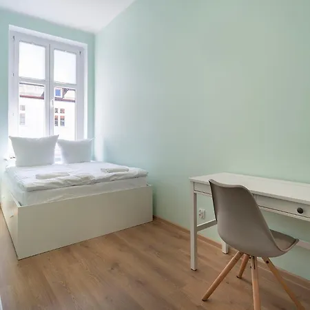 Totu Wajdeloty 5 Hostel