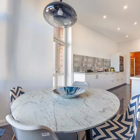 Totu Wajdeloty 5 Hostel *