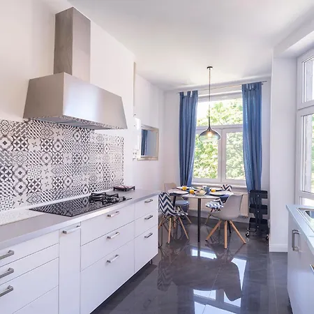 Hostel Totu Wajdeloty 5 Gdańsk